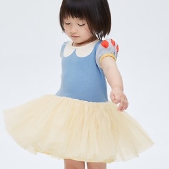 Gap Disney Cinderella and Snow White dresses! Size 6-12m - Picture 8 of 10